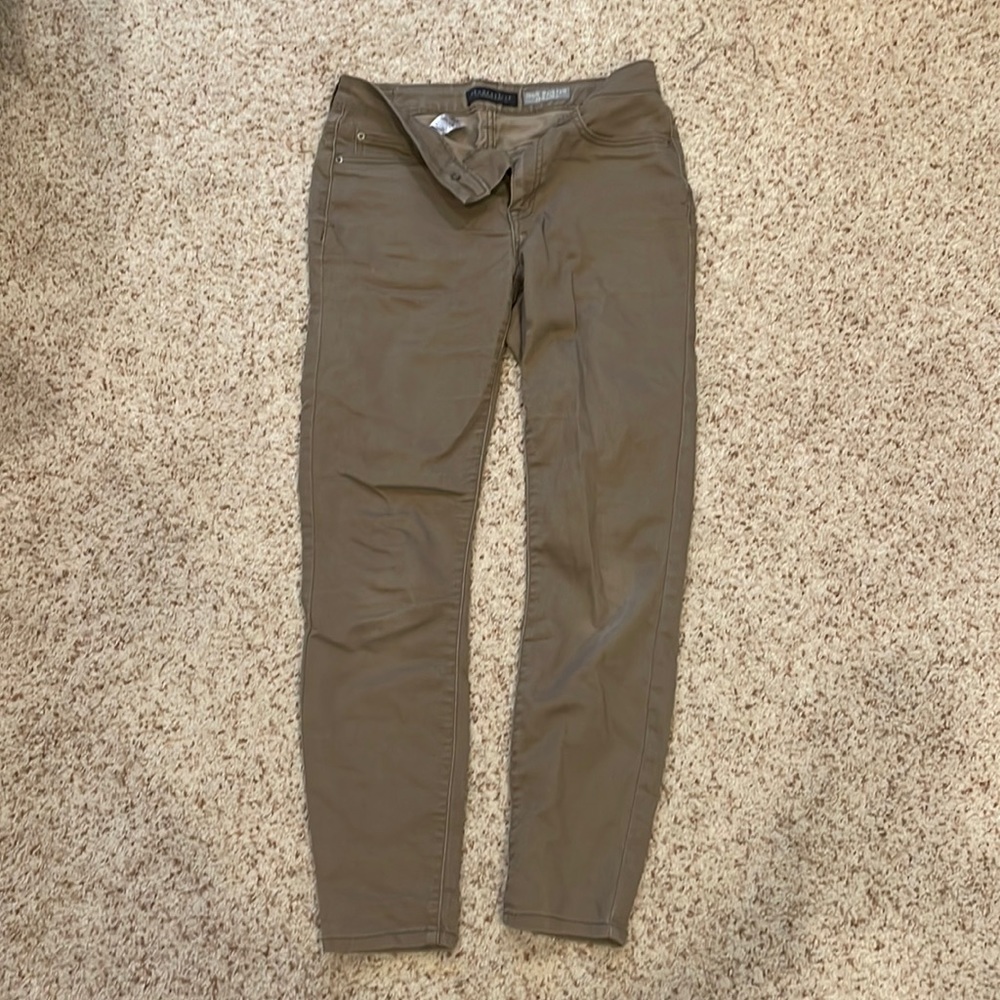 Aeropostale high waisted tan/khaki jeggings